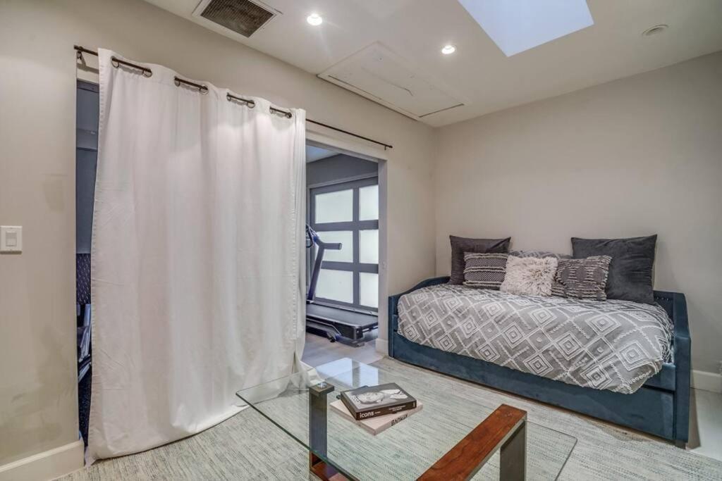 Casa vacanze Hollywood Hills Retreat: Private Gym & Steam Los Angeles